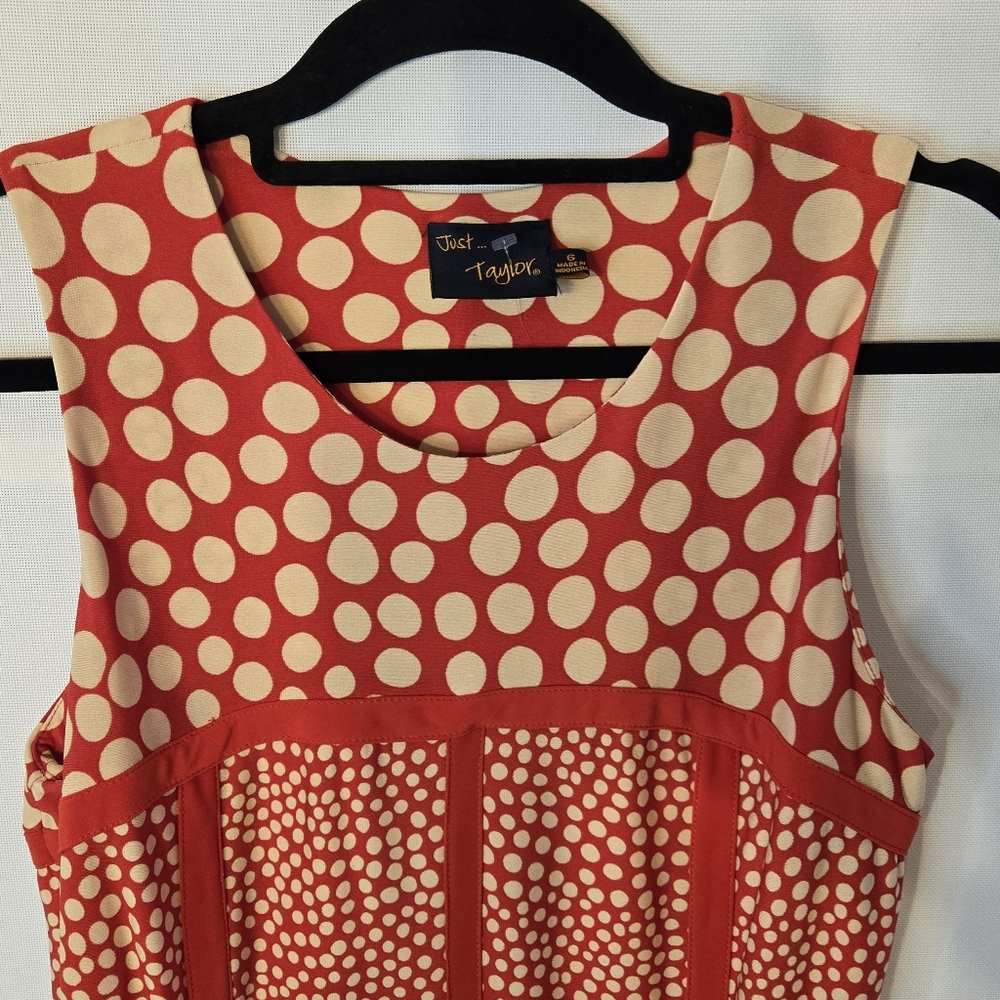 Just TAYLOR Women's Sz 6 sleeveless RED polka dot midi dress  with detail panels - Picture 3 of 7